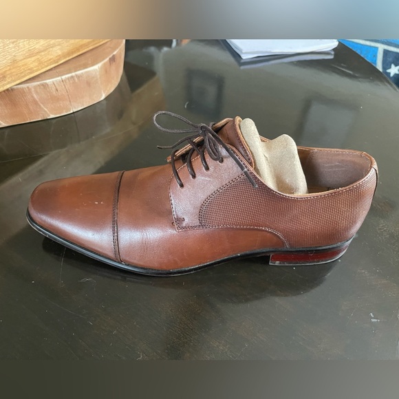 Florsheim Men’s dress shoes size 9.5 - Picture 4 of 5